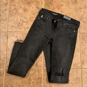 AG The Legging super skinny ankle distressed jeans